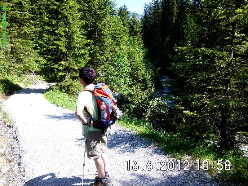 http://bergwandern.schuwi-media.de/galerie/cache/vs_Beargunt-Huette_bergunt_27.jpg
