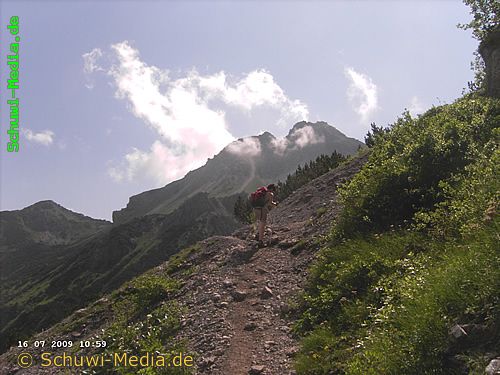 http://bergwandern.schuwi-media.de/galerie/cache/vs_Fiderepass%20Huette_fiederepass15.jpg