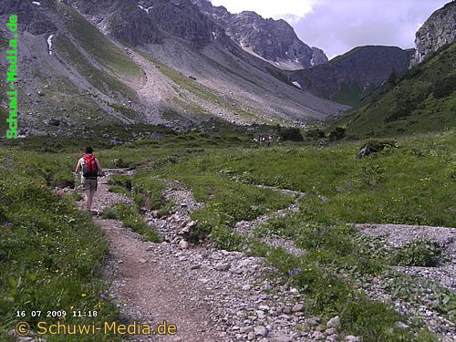 http://bergwandern.schuwi-media.de/galerie/cache/vs_Fiderepass%20Huette_fiederepass18.jpg