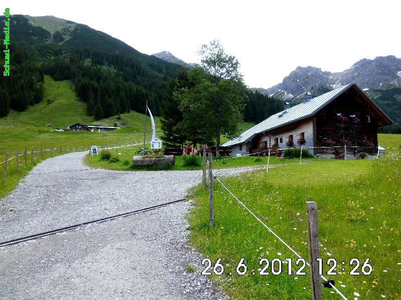 http://bergwandern.schuwi-media.de/galerie/cache/vs_Fluchtalpe_fluchtalpe_07.jpg