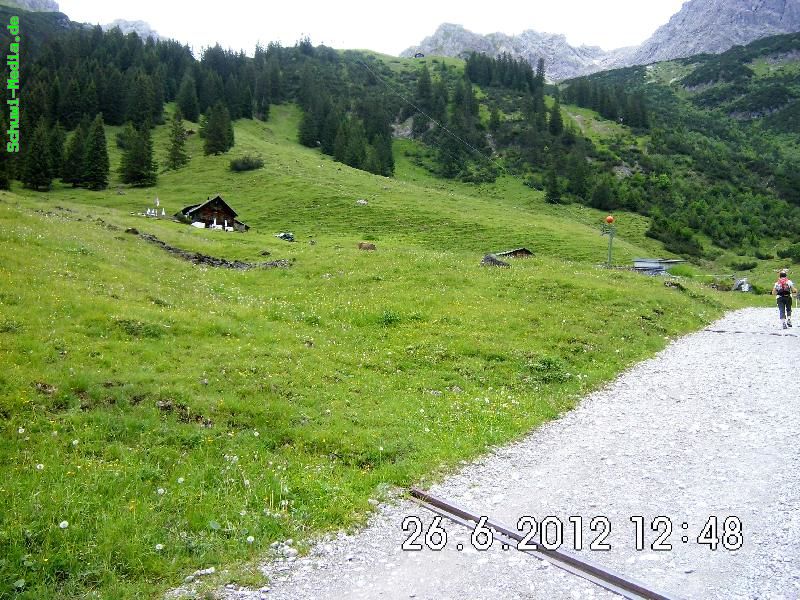 http://bergwandern.schuwi-media.de/galerie/cache/vs_Fluchtalpe_fluchtalpe_15.jpg