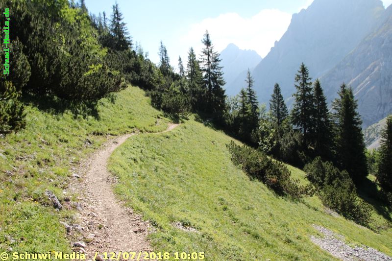 http://bergwandern.schuwi-media.de/galerie/cache/vs_FuessenerHuette-Adlerhorst_fuessener_06.jpg