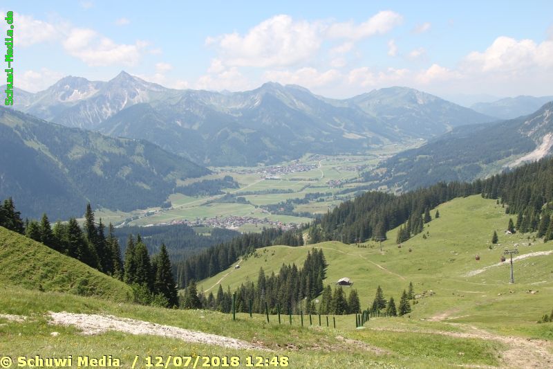 http://bergwandern.schuwi-media.de/galerie/cache/vs_FuessenerHuette-Adlerhorst_fuessener_27.jpg