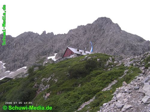 http://bergwandern.schuwi-media.de/galerie/cache/vs_Giebelhaus%20-%20Prinz%20Luitpold%20Haus_lp11.jpg