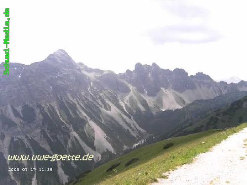 http://bergwandern.schuwi-media.de/galerie/cache/vs_Landsberger%20Huette_14.jpg