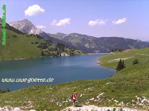 http://bergwandern.schuwi-media.de/galerie/cache/vs_Landsberger%20Huette_34.jpg