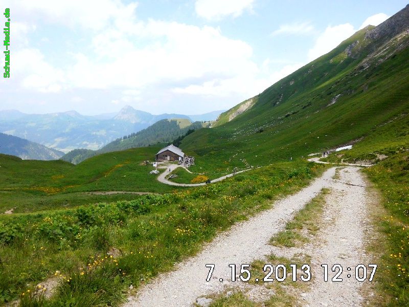 http://bergwandern.schuwi-media.de/galerie/cache/vs_LandsbgHuette-Schrecksee-Hinterstein_lbh_shsee_013.jpg