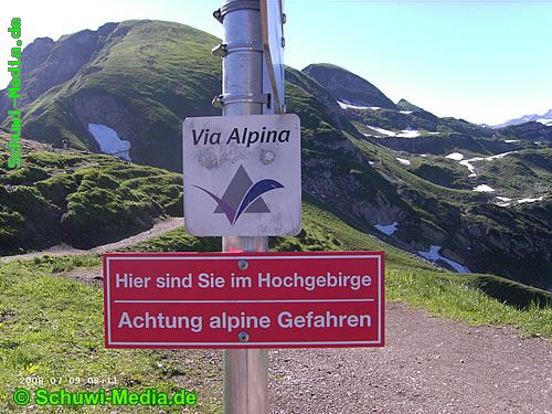 http://bergwandern.schuwi-media.de/galerie/cache/vs_Laufbacher%20Eckweg_eck02.jpg