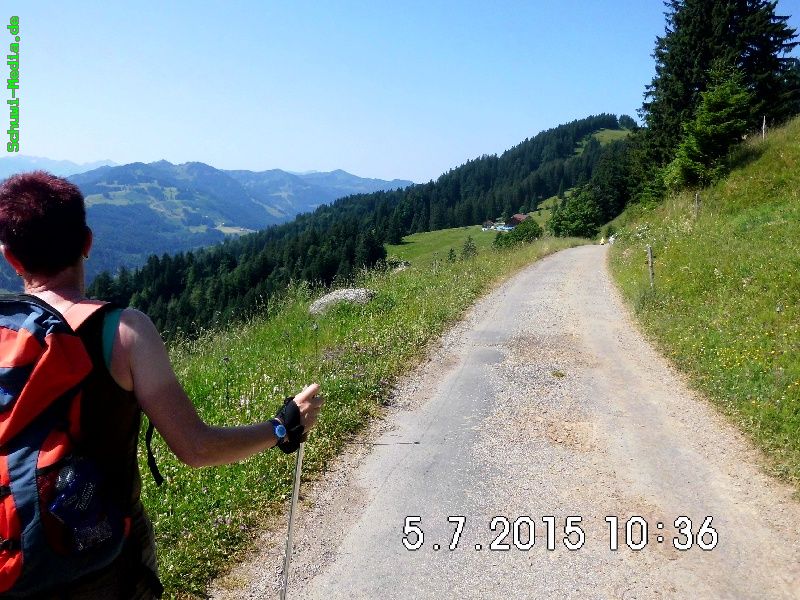 http://bergwandern.schuwi-media.de/galerie/cache/vs_Mittag-Alpe%20Oberberg_mittag_11.jpg