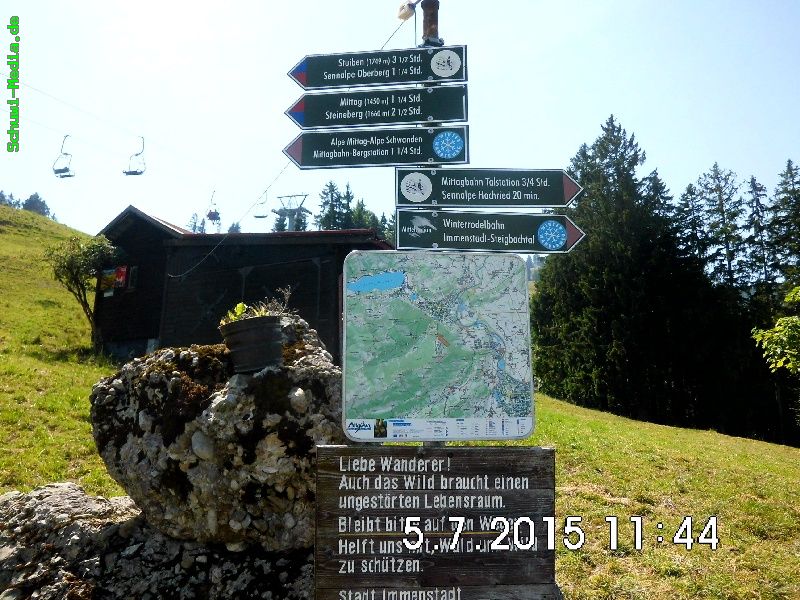http://bergwandern.schuwi-media.de/galerie/cache/vs_Mittag-Alpe%20Oberberg_mittag_28.jpg