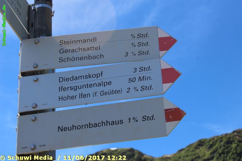 http://bergwandern.schuwi-media.de/galerie/cache/vs_Schwarzwasser%20Huette1_swasserhutte_16.jpg