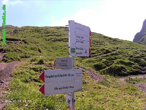 http://bergwandern.schuwi-media.de/galerie/cache/vs_Seealpsee-Gleitweg-Oytal_oy09.jpg
