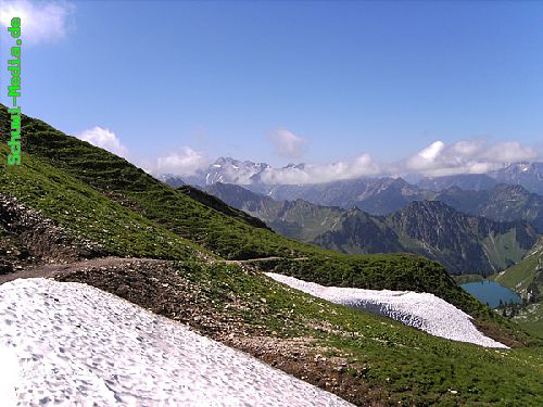 http://bergwandern.schuwi-media.de/galerie/cache/vs_Seealpsee-Gleitweg-Oytal_oy11.jpg