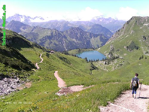 http://bergwandern.schuwi-media.de/galerie/cache/vs_Seealpsee-Gleitweg-Oytal_oy14.jpg