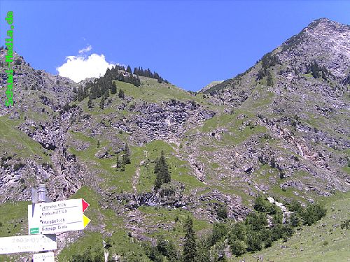 http://bergwandern.schuwi-media.de/galerie/cache/vs_Seealpsee-Gleitweg-Oytal_oy36.jpg
