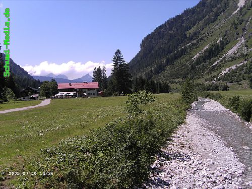 http://bergwandern.schuwi-media.de/galerie/cache/vs_Seealpsee-Gleitweg-Oytal_oy39.jpg